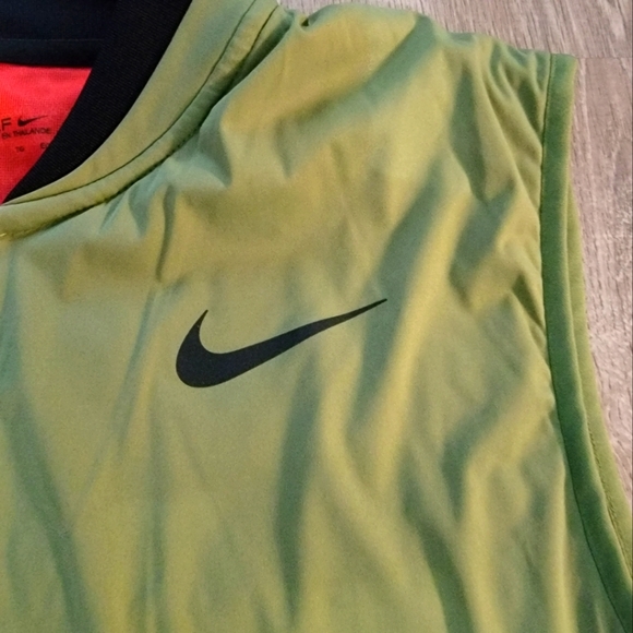 BRAND NEW Nike Golf Aerolayer Blade Vest Mens Size XL - Picture 2 of 8